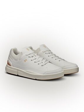 BRAND NEW On Cloud The Roger Centre Court White / Woodrose Size Women’s 7.5